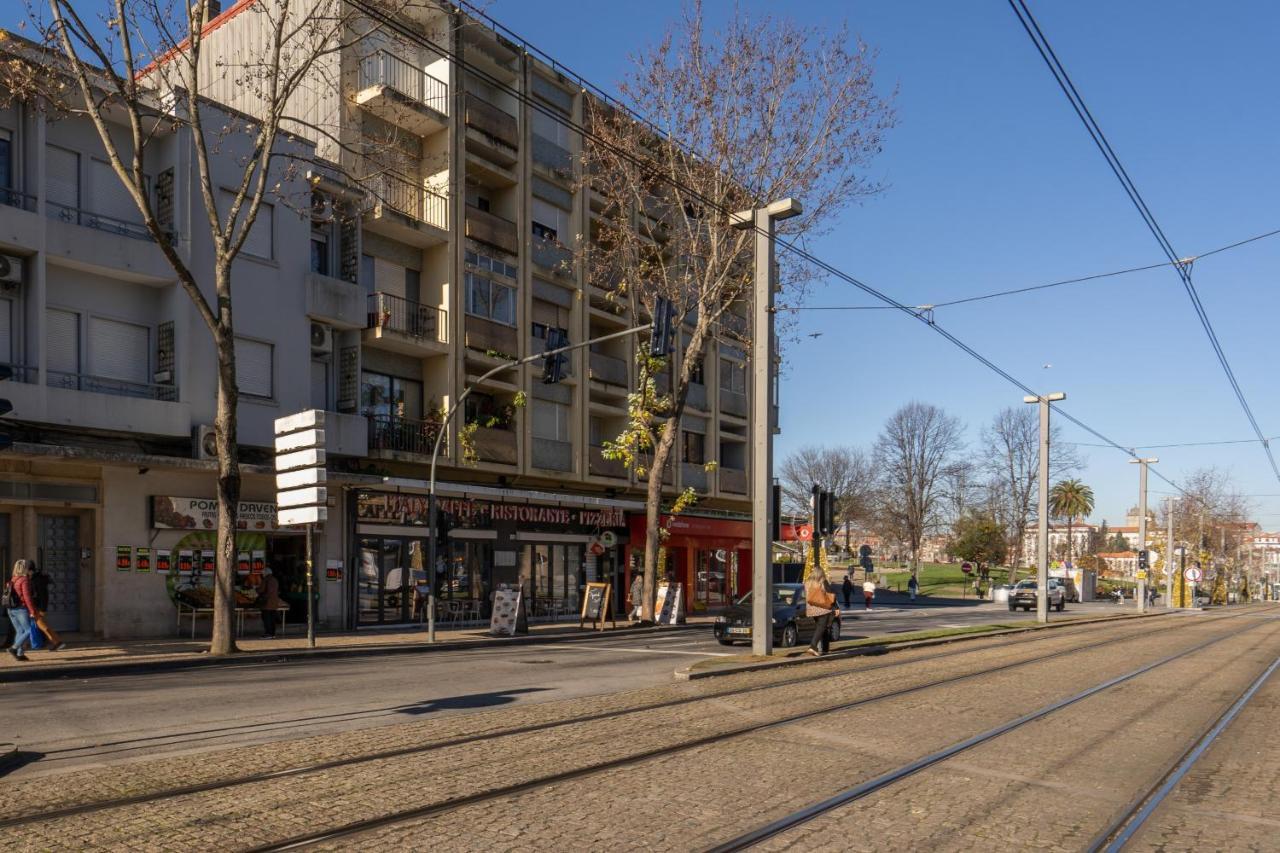 Gaya Avenue Flats - Elegant Contemporary Flats With Balcony Apartment Vila Nova de Gaia Exterior foto